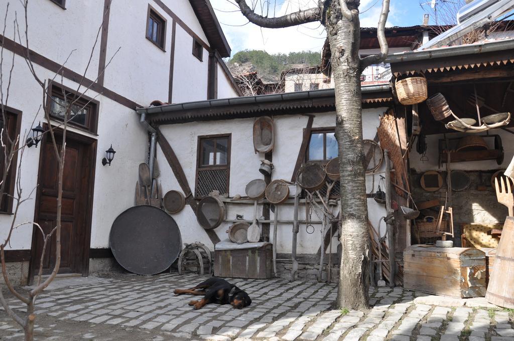 Haci Sakirler Konagi Guest House Mudurnu ภายนอก รูปภาพ
