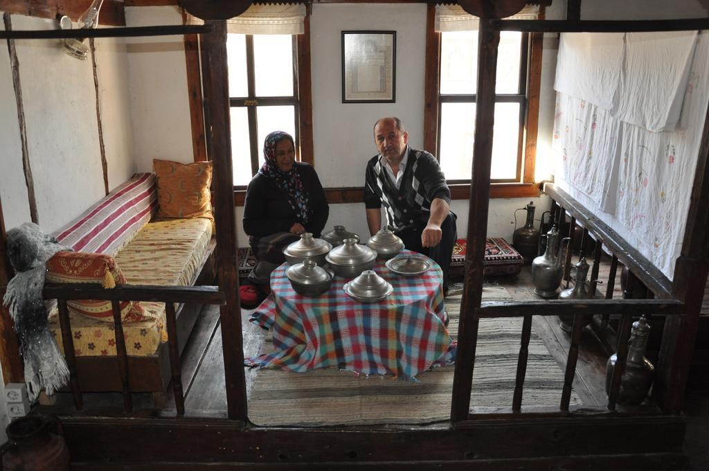 Haci Sakirler Konagi Guest House Mudurnu ภายนอก รูปภาพ