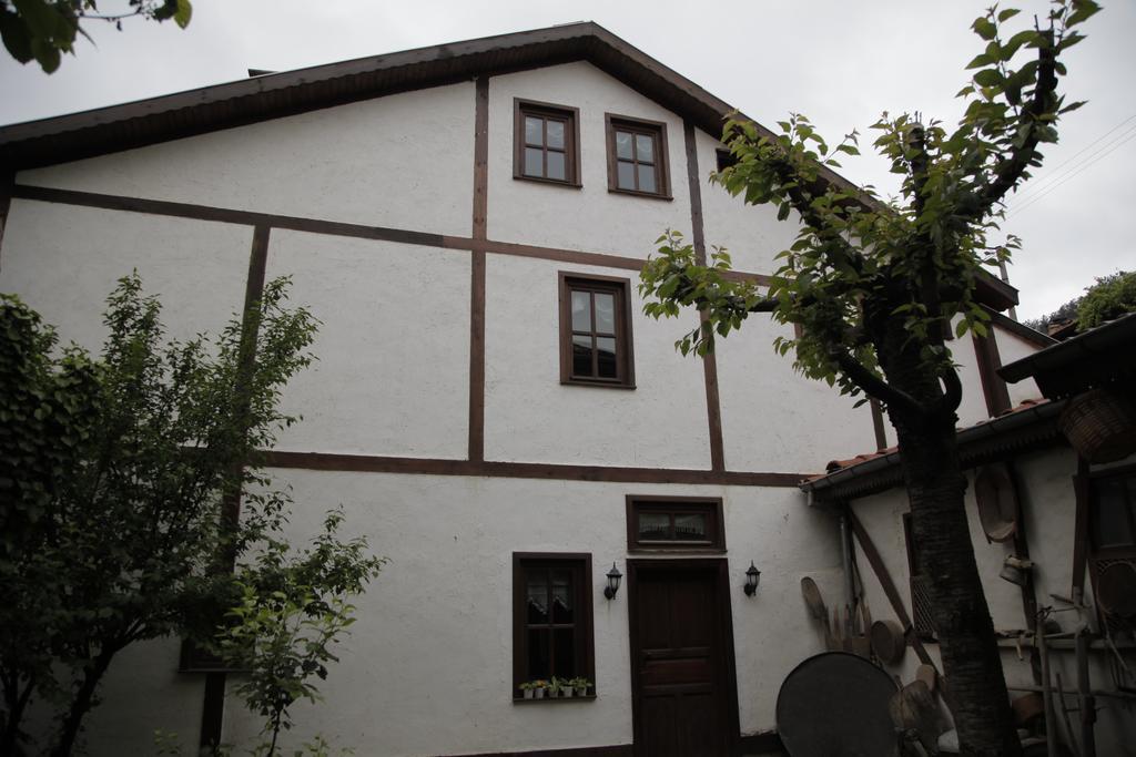 Haci Sakirler Konagi Guest House Mudurnu ภายนอก รูปภาพ