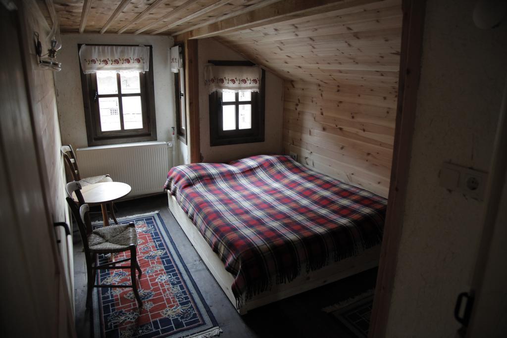 Haci Sakirler Konagi Guest House Mudurnu ภายนอก รูปภาพ