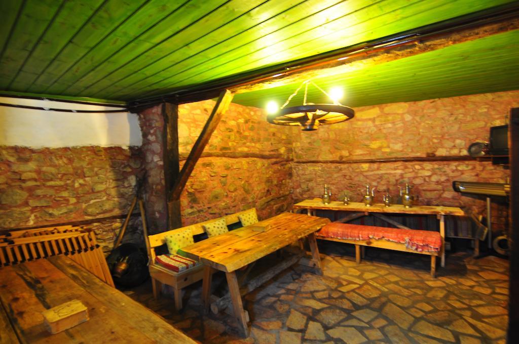 Haci Sakirler Konagi Guest House Mudurnu ภายนอก รูปภาพ