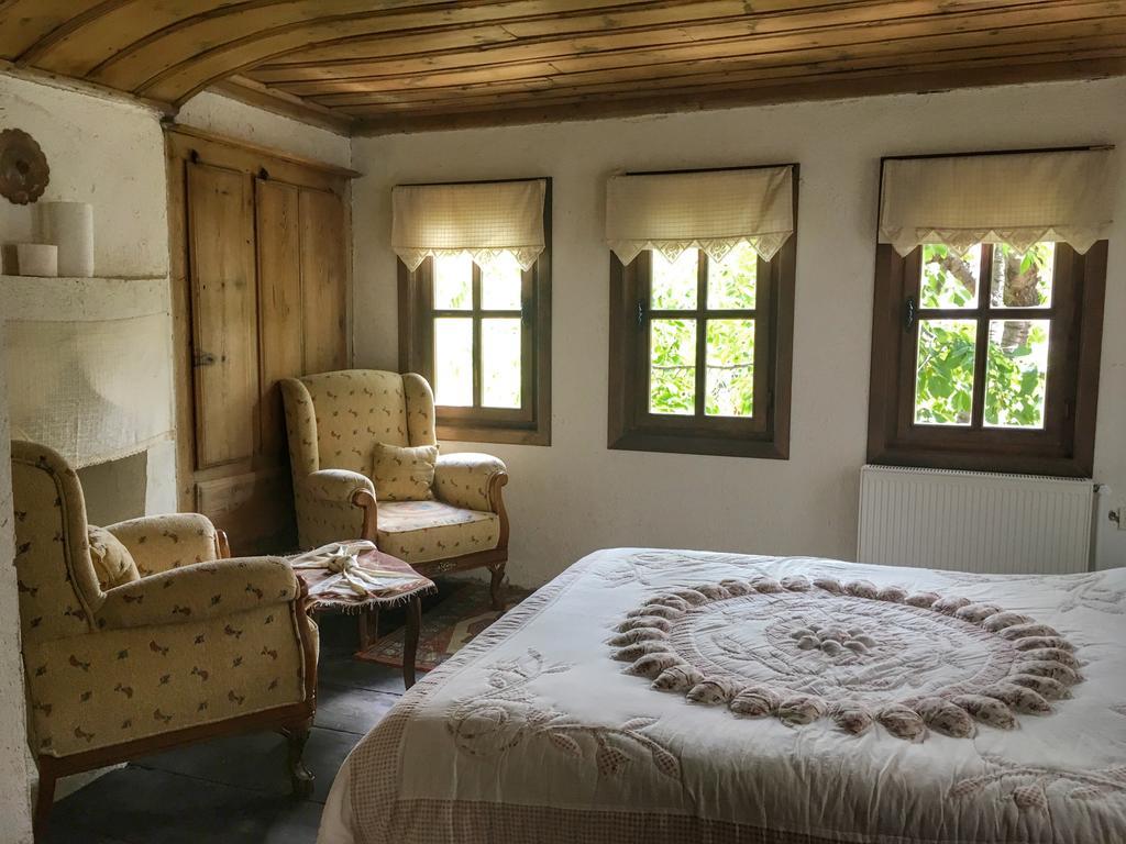 Haci Sakirler Konagi Guest House Mudurnu ภายนอก รูปภาพ