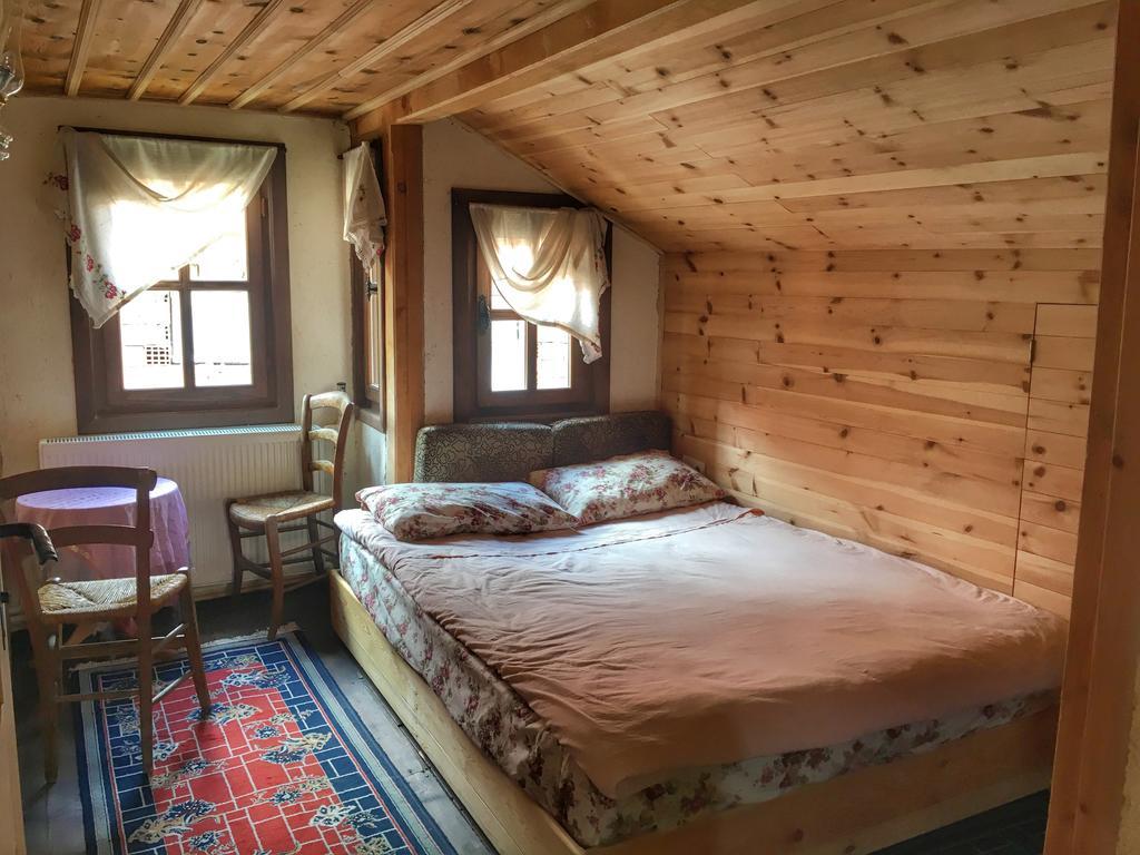 Haci Sakirler Konagi Guest House Mudurnu ภายนอก รูปภาพ