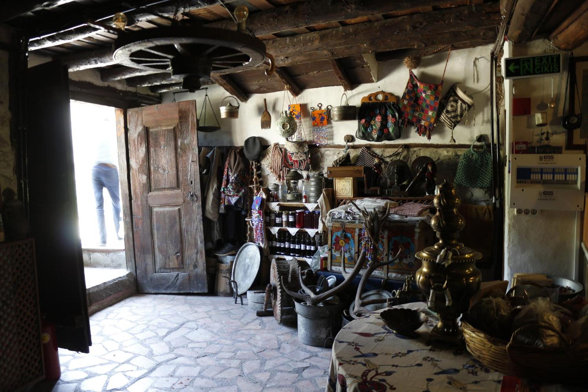 Haci Sakirler Konagi Guest House Mudurnu ภายนอก รูปภาพ